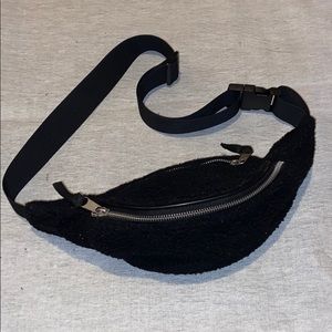 Urban Outfitters Fanny